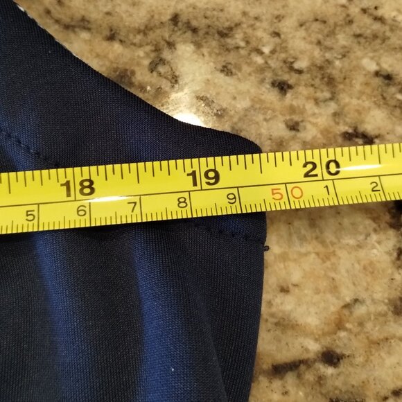 Marmot Kitzbuhel Quilted Puffer Full Zip Vest Navy/Multi Size M - Picture 10 of 11